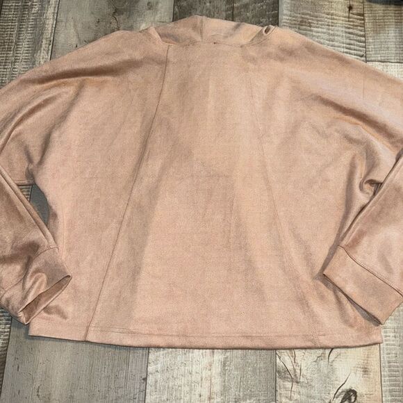 TAHARI PULL OVER- size (L)?‎ - Picture 3 of 7